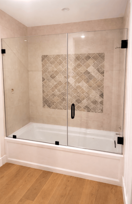 Swing Shower Door on Bathtub- C
